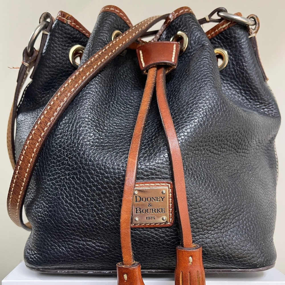 Dooney & Bourke Pebble Grain Aimee Crossbody Bucket Bag Black with Gold Hardware